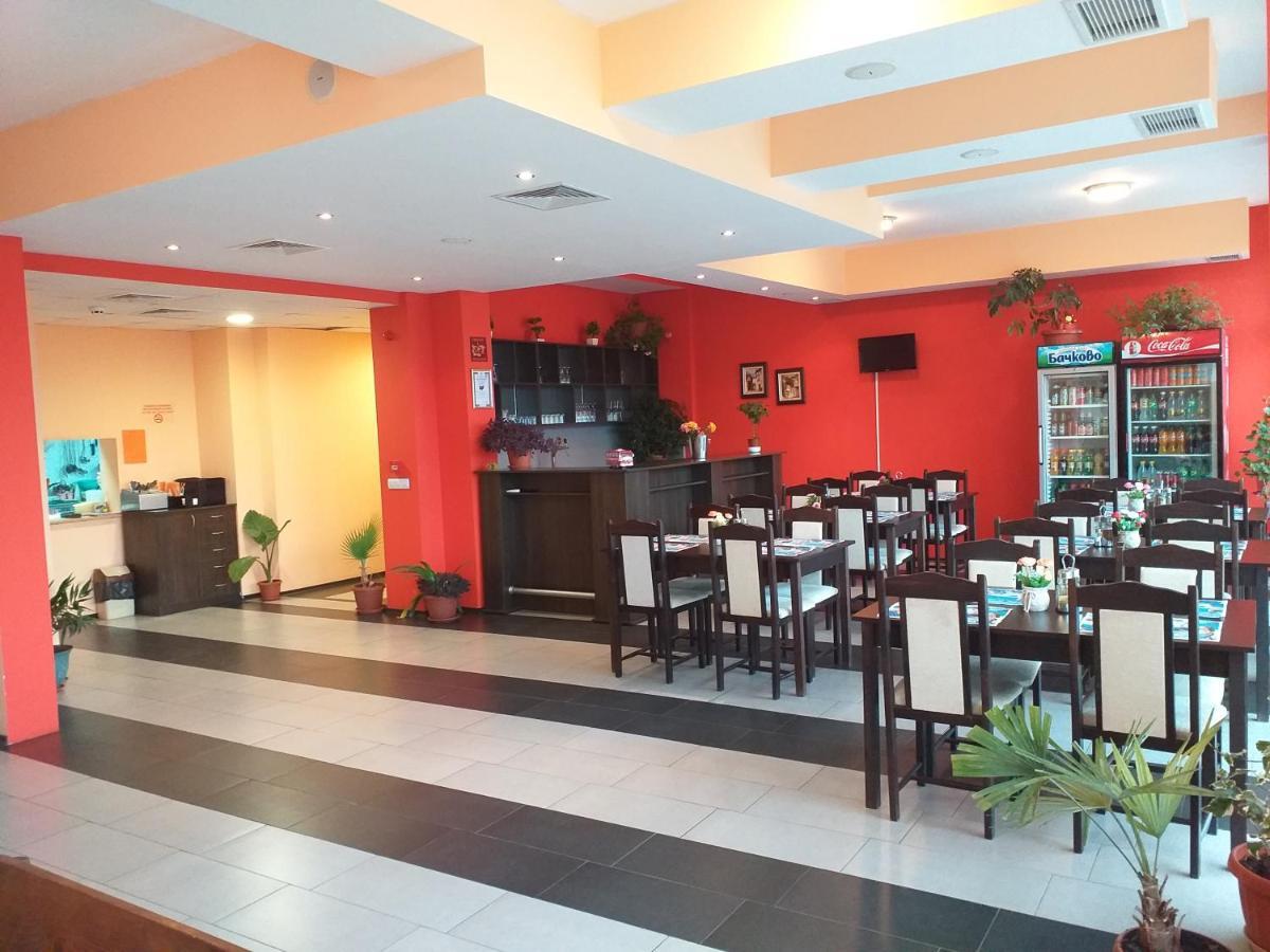 Hotel Seasons 2 Pantai Sunny Bagian luar foto